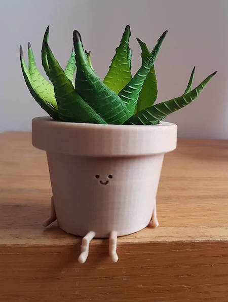 Sitting Plant Pot