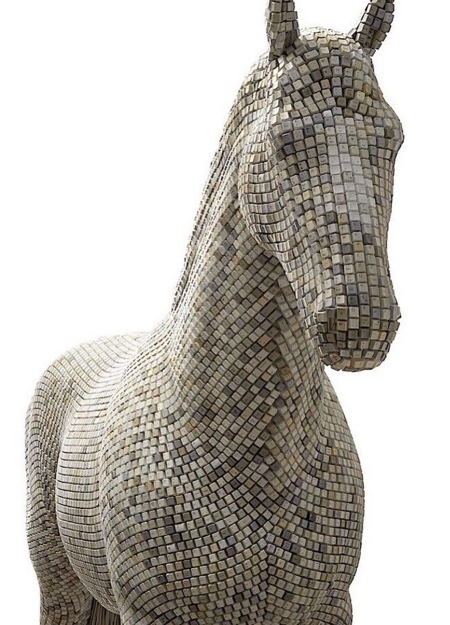 مجسمه اسب تروا با الهام از فناوری