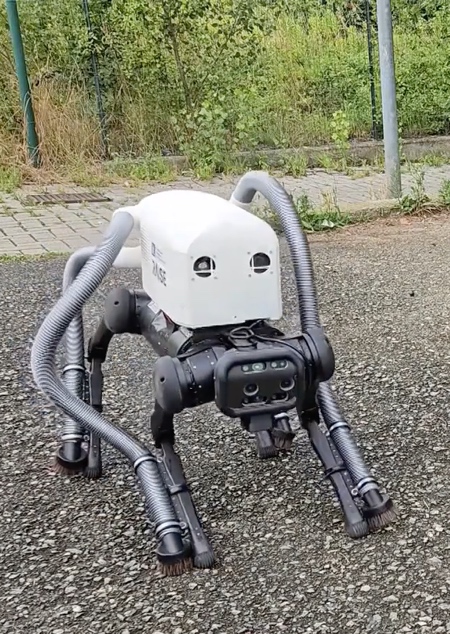 سگ ربات ابتکاری 