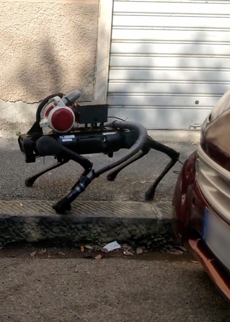 VERO Robot Dog with Foot Vacuums