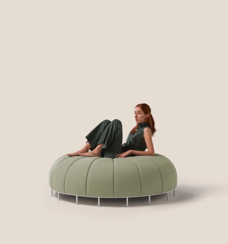 Missana Worm Bench