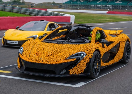 LEGO Technic McLaren P1