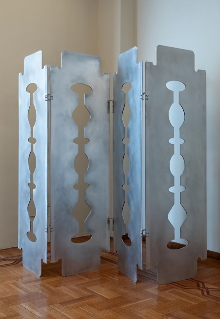 Kouros Maghsoudi Razor Room Divider