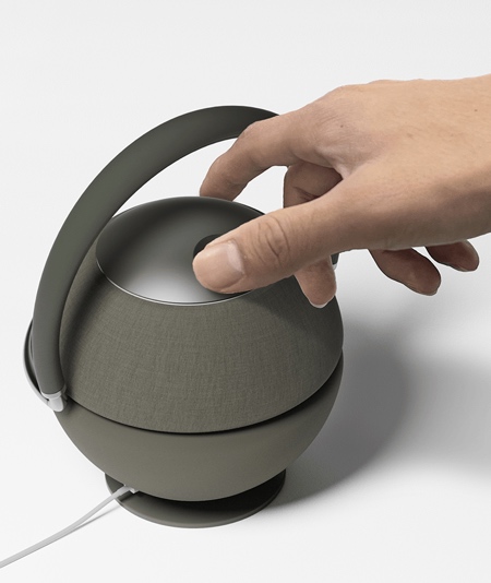 Changhwi Kim Headphones Speaker