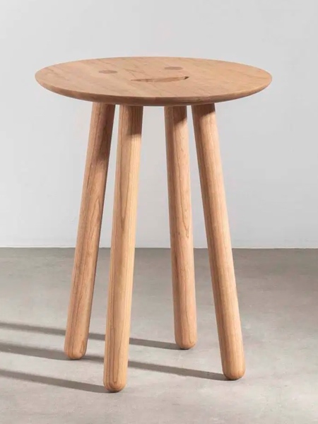 Smile Stool